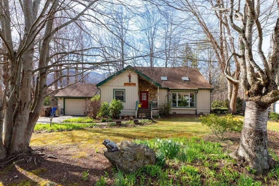 1 Exterior of Home
