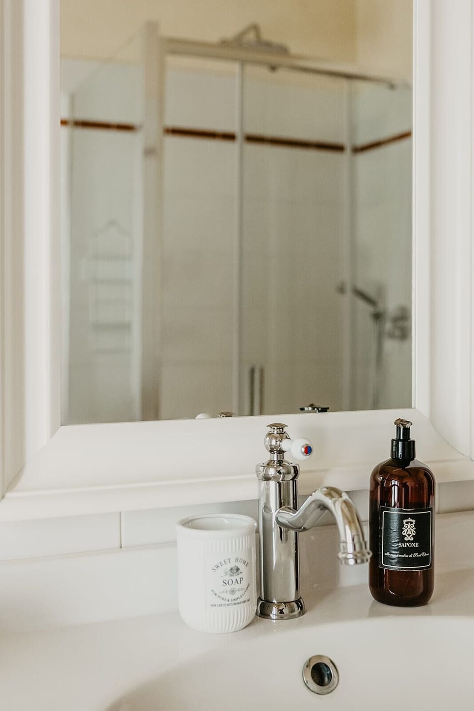 Duplex, 1 Bedroom (with Spiral Staircase) | Bathroom | Shower, hair dryer, bidet, towels