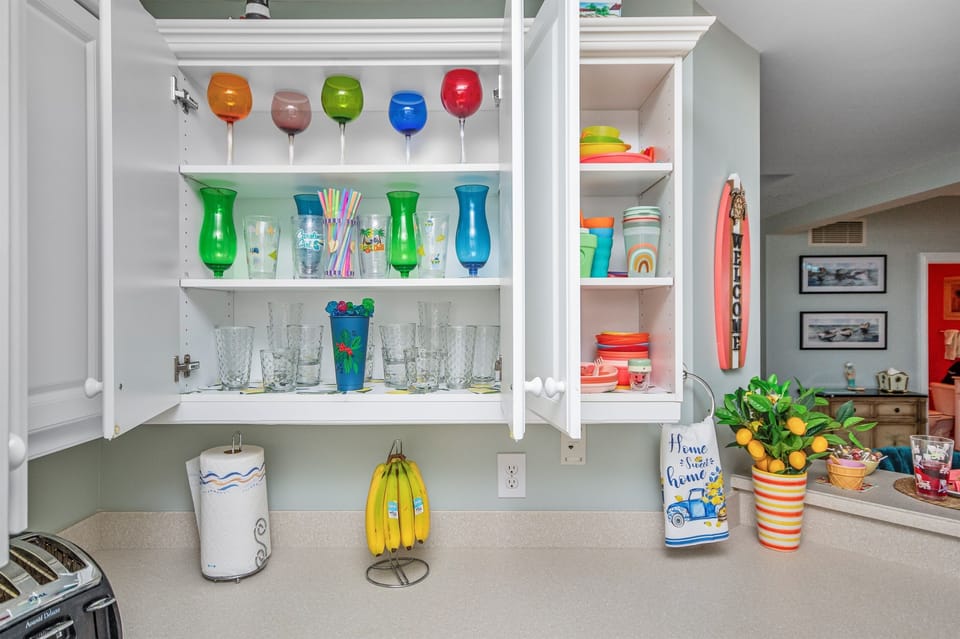 Fully Stocked Kitchen