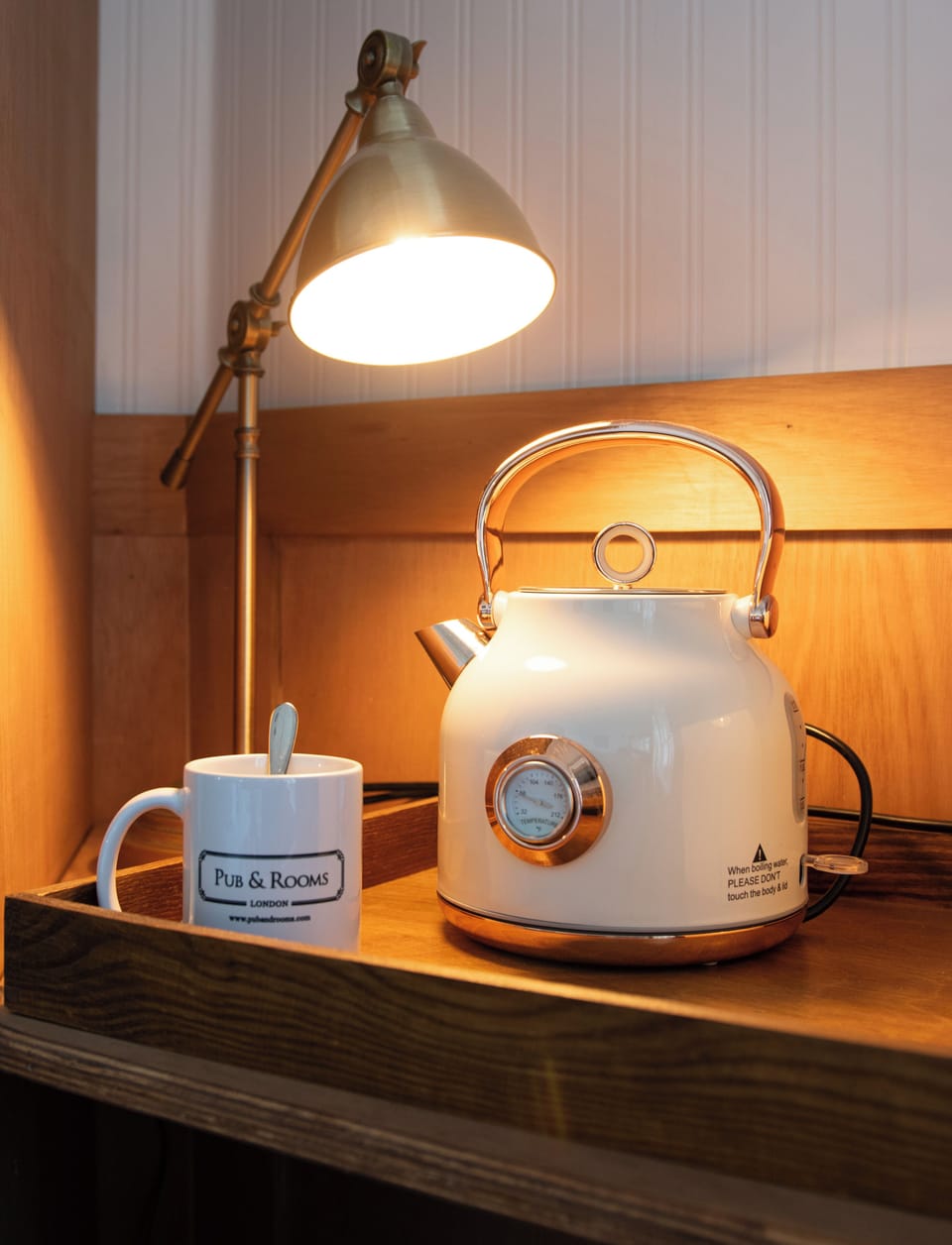 Deluxe Double Room with Bath | In-room safe, desk, laptop workspace, iron/ironing board