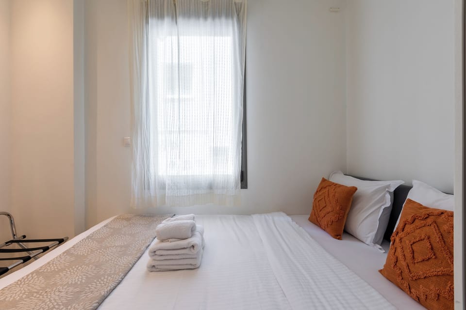 Apartment, 2 Bedrooms, Kitchen, City View | 2 bedrooms, premium bedding, in-room safe, individually decorated