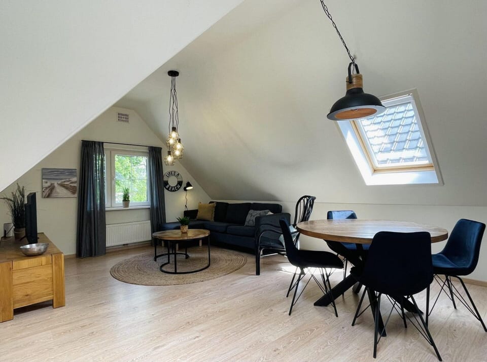 Apartment | Living room
