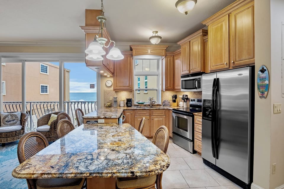 Kitchen, Dining Area