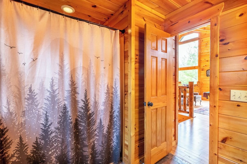 One of Smoky Mountain Vista's bathrooms