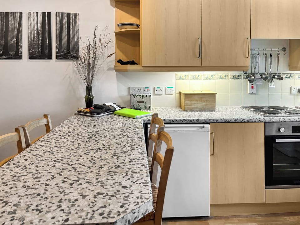 Kitchen | Heath Cottage, Boat of Garten, near Aviemore
