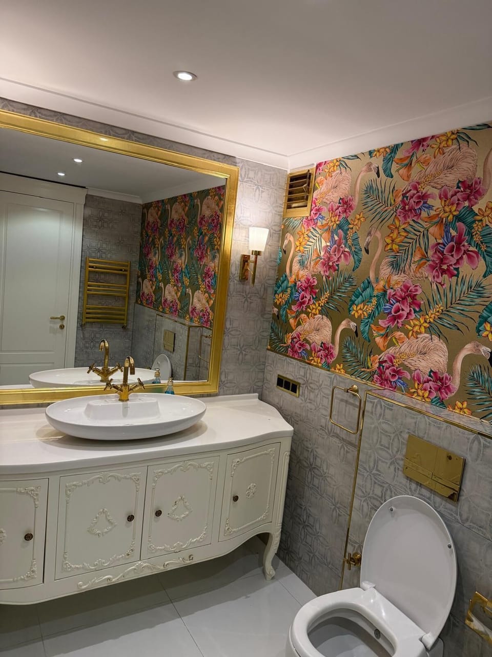 Luxury Apartment, Garden View | Bathroom | Combined shower/tub, towels, soap, shampoo