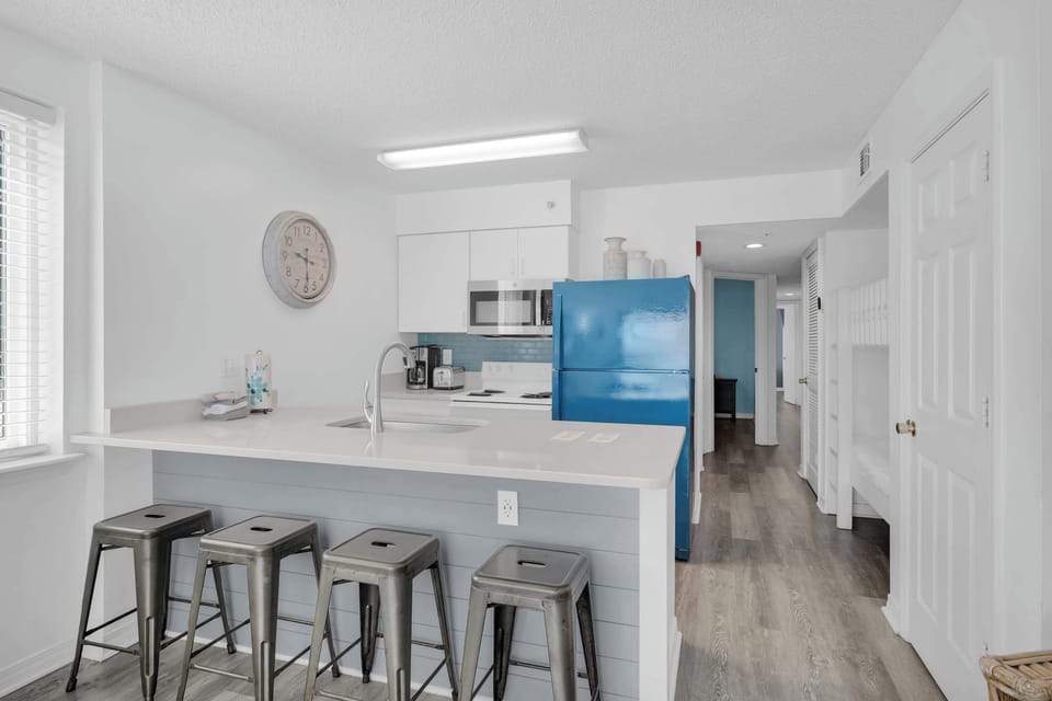 Fully equipped kitchen