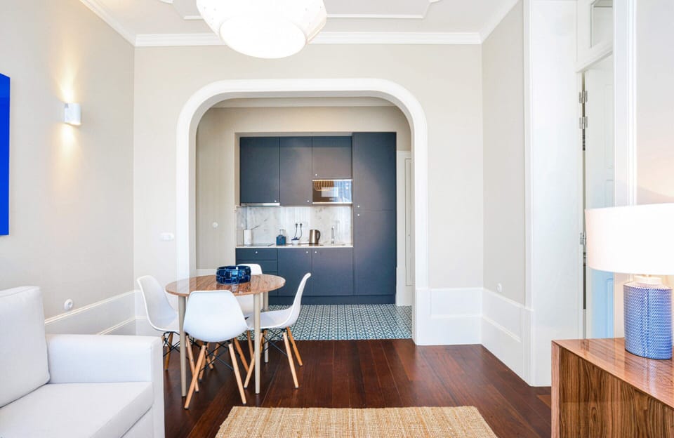 Apartment | Dining