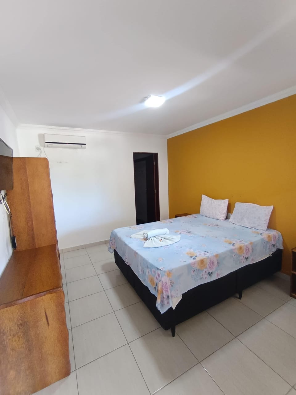 Double Room, Beach View | Free WiFi