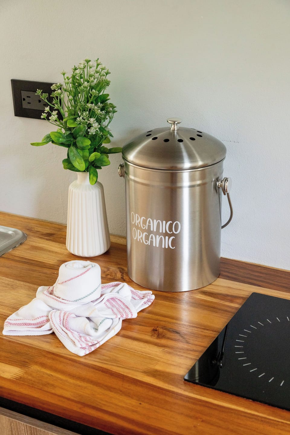 Standard Tent, Air conditioning | Private kitchen | Coffee/tea maker, toaster, rice cooker, blender