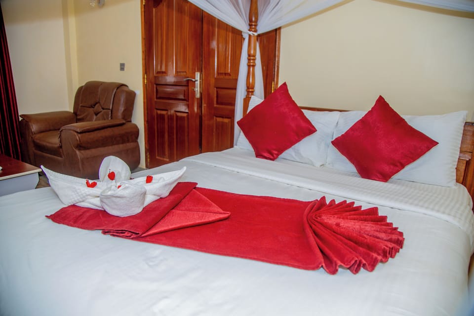 Blackout drapes, iron/ironing board, free WiFi