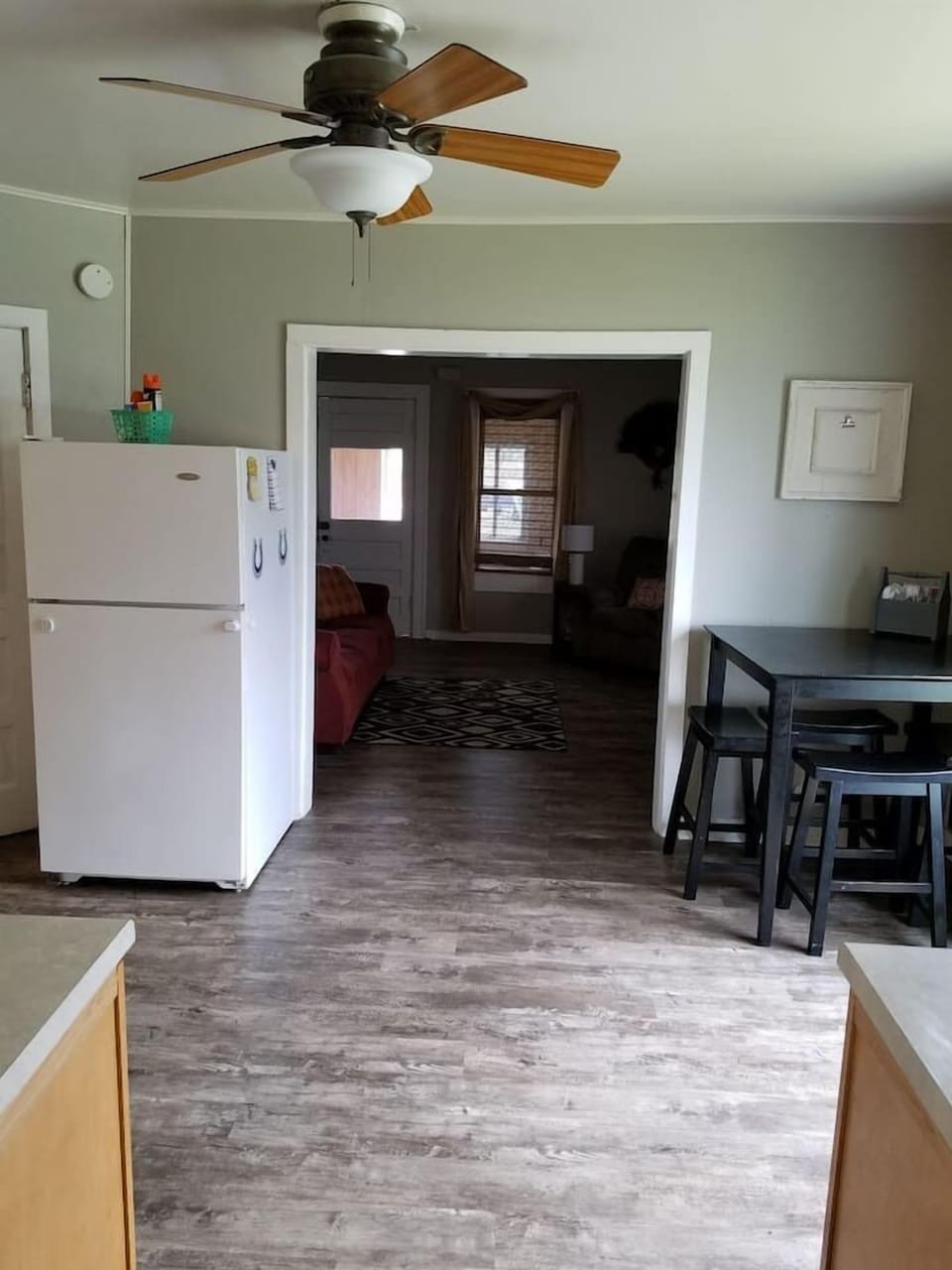 kitchen looking south 