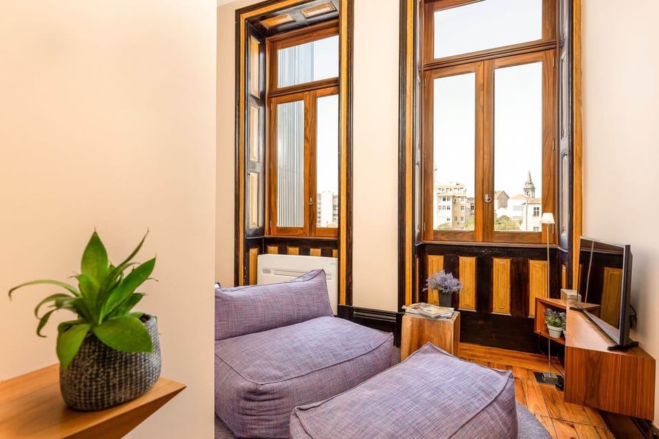 Apartment | Living room | Fireplace