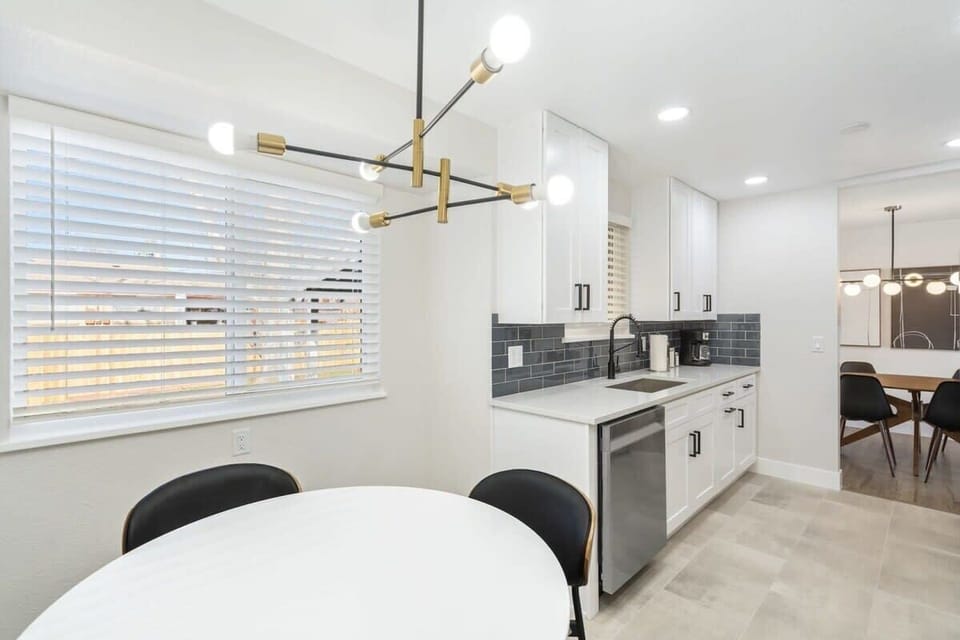 House, Garden View (4 Bedrooms) | Private kitchen | Espresso maker, coffee/tea maker, microwave, oven
