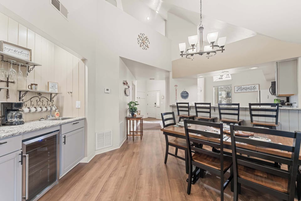 Condo, Multiple Beds, Patio, Golf View (The Cozy Retreat) | Dining