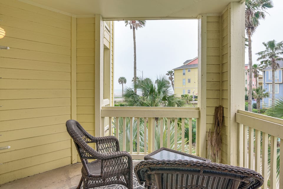 Private Balcony | Beach View | Furnishings
