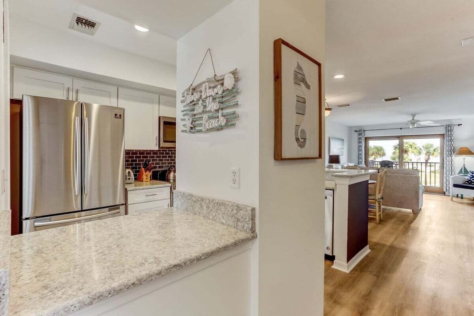 Entryway into living/kitchen area