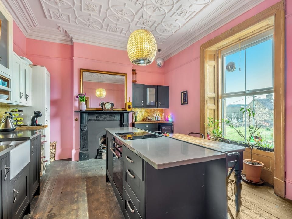 Kitchen | Greystonedale Mansion Holiday Retreat, Haltwhistle