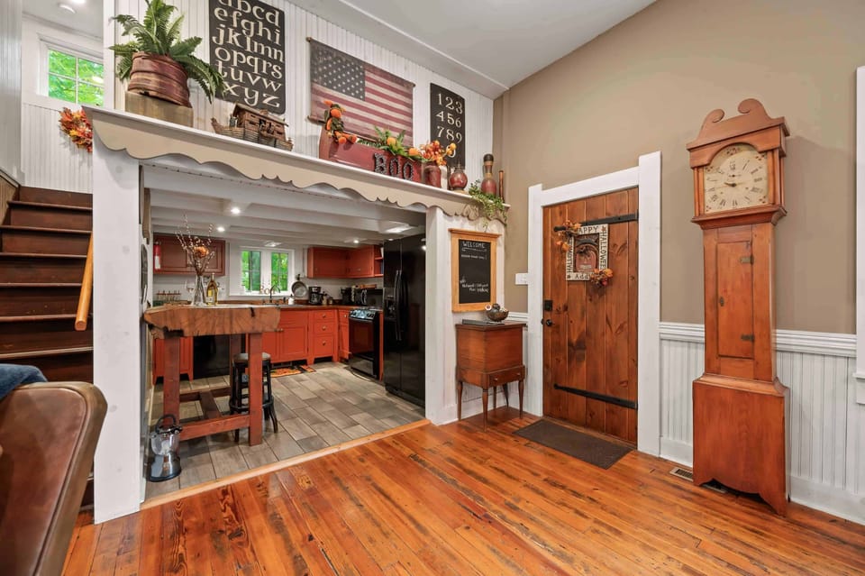 Vintage Schoolhouse Kitchen and Entryway – Rustic Brown County Vacation Rental with Americana Decor