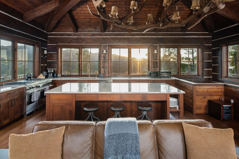 Top Floor - Kitchen