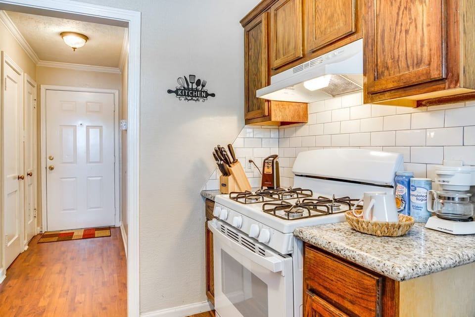 Fully-Equipped Kitchen (Incl