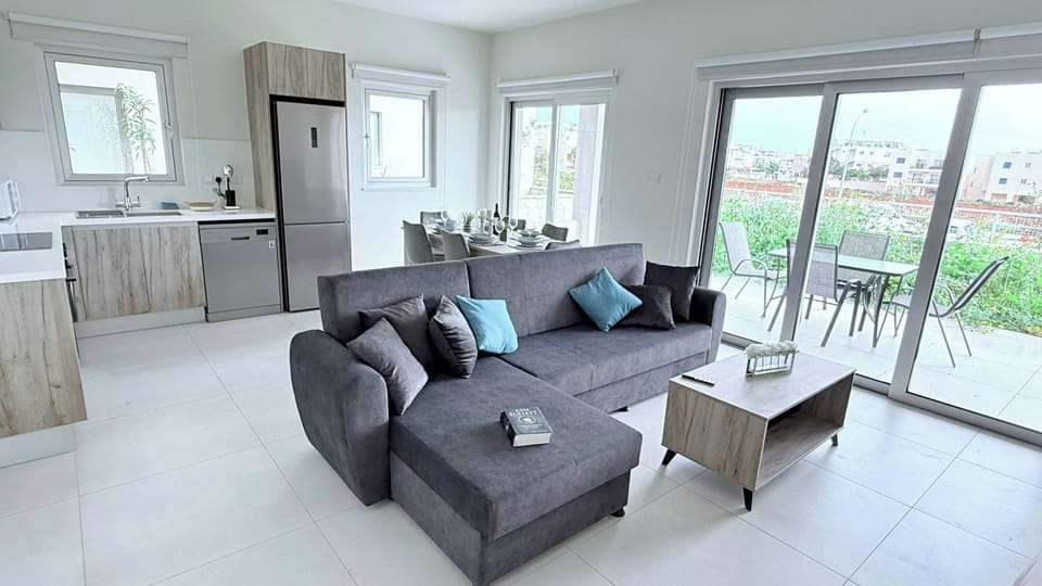 apartment layout living dining area