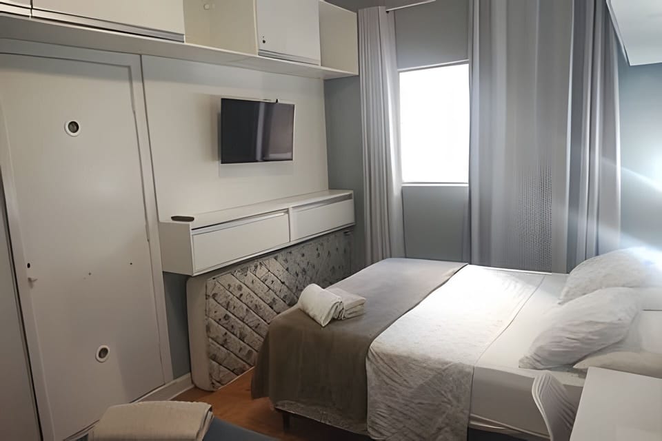 Suite | Desk, laptop workspace, blackout drapes, iron/ironing board (on request)