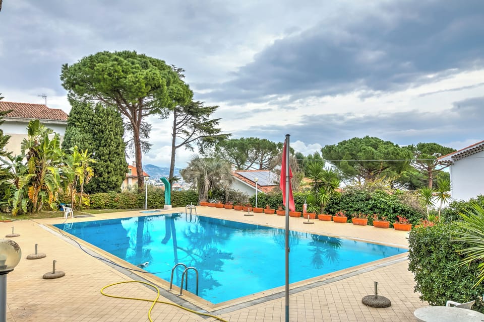 Shared pool