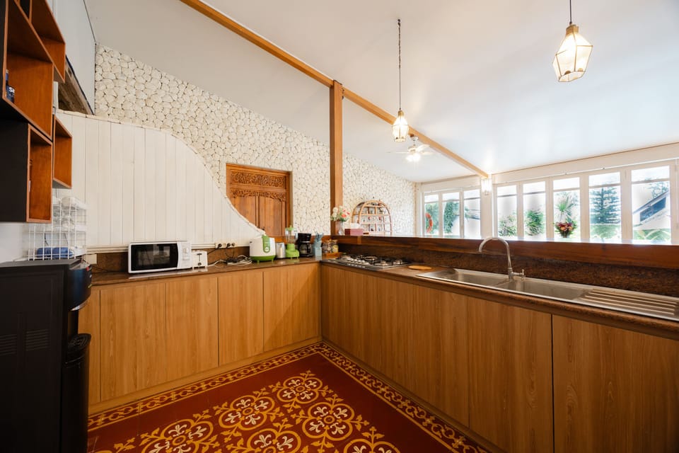 Villa, 4 Bedrooms, Patio | Microwave