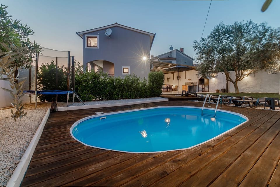 Holiday Home Swimming Pool