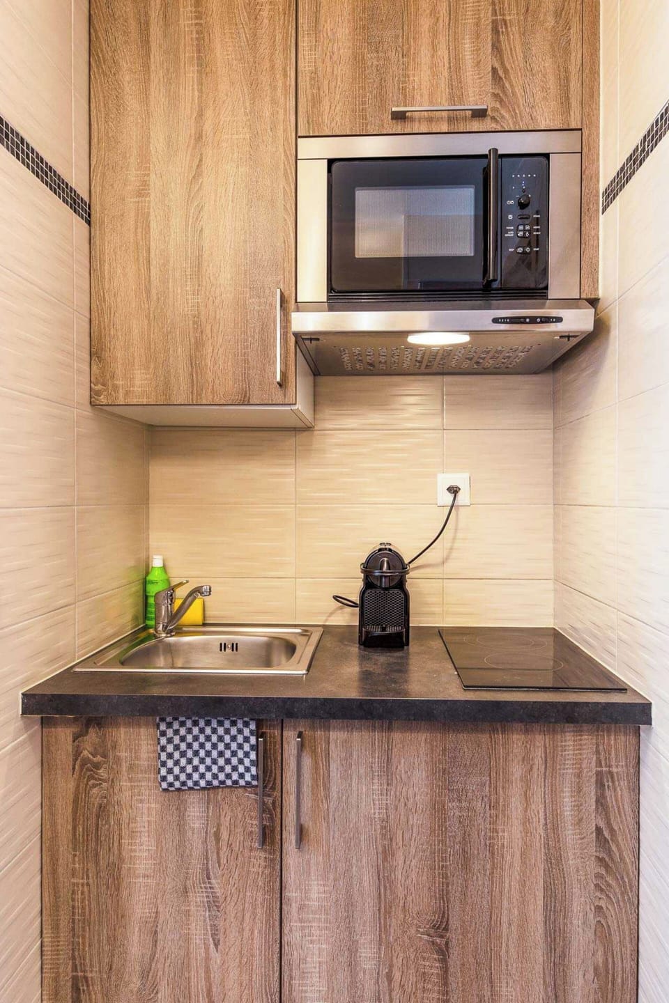 Apartment | Private kitchen | Toaster