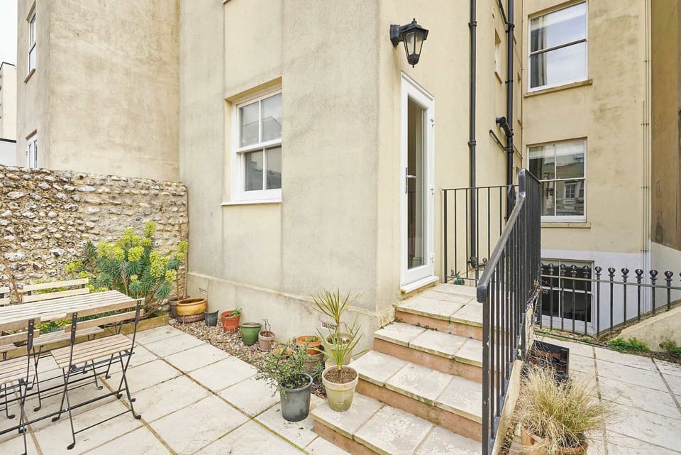 Brunswick Place Flat, Brighton and Hove - Host & Stay