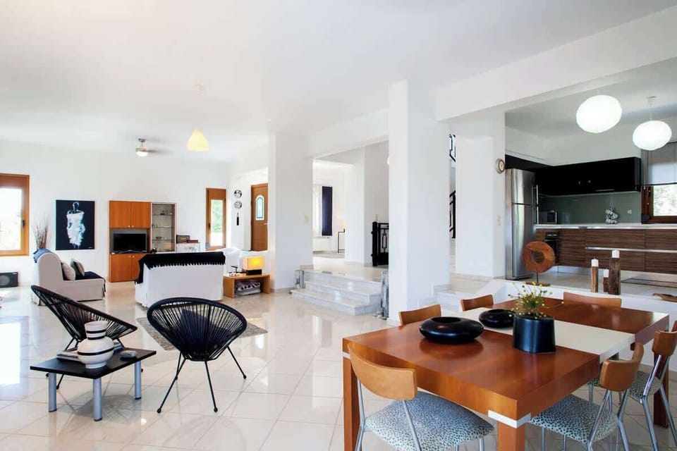 Dining Area Within the Living Room Perfect for Shared Meals and Gatherings