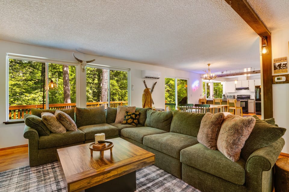 House, 2 Bedrooms | Living area | Smart TV, streaming services