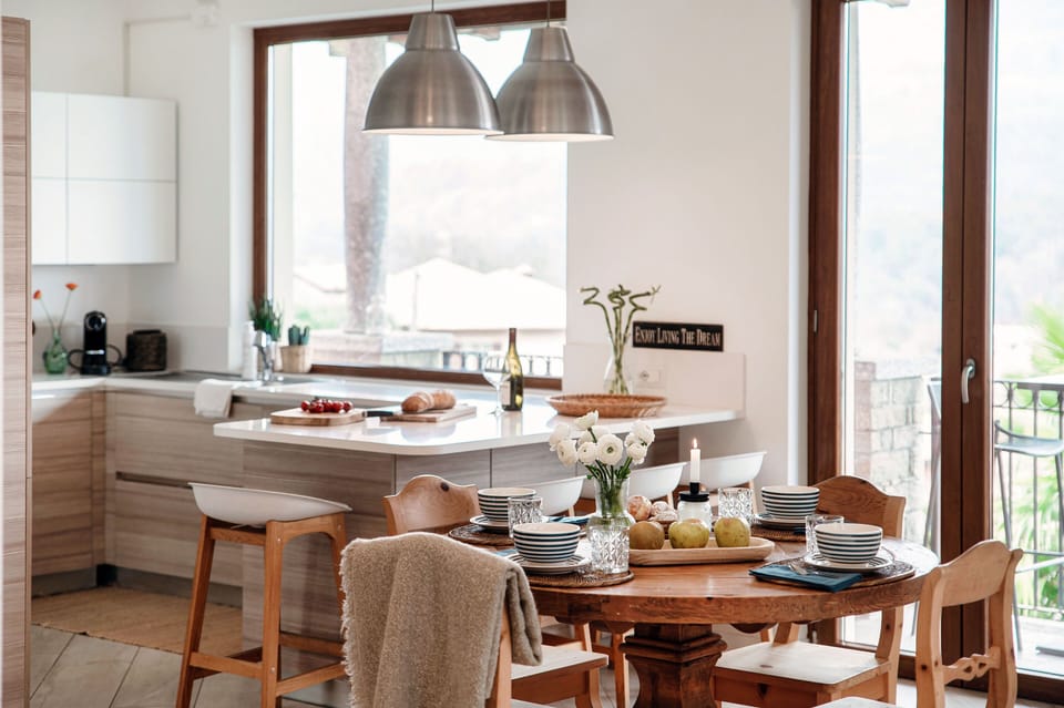 Villa | Private kitchen | Full-size fridge, microwave, oven, stovetop