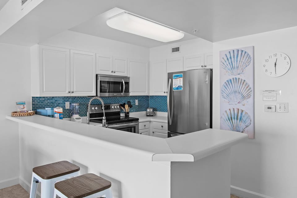 Condo, 1 King Bed with Sofa bed (Pelican Isle 211- Sugar Sands Retreat) | Private kitchen | Oven, toaster