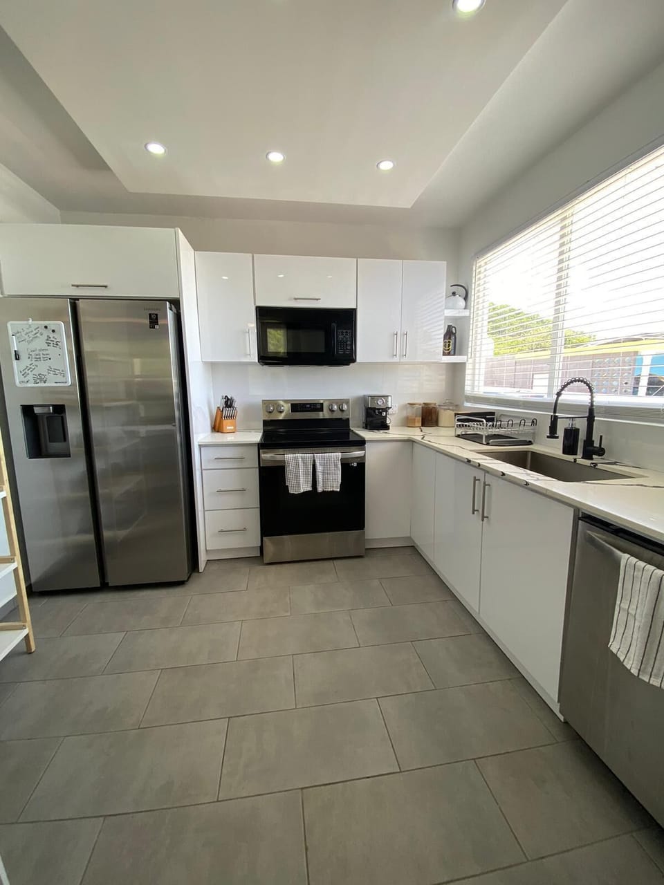 Comfort House, Balcony, Poolside | Private kitchen