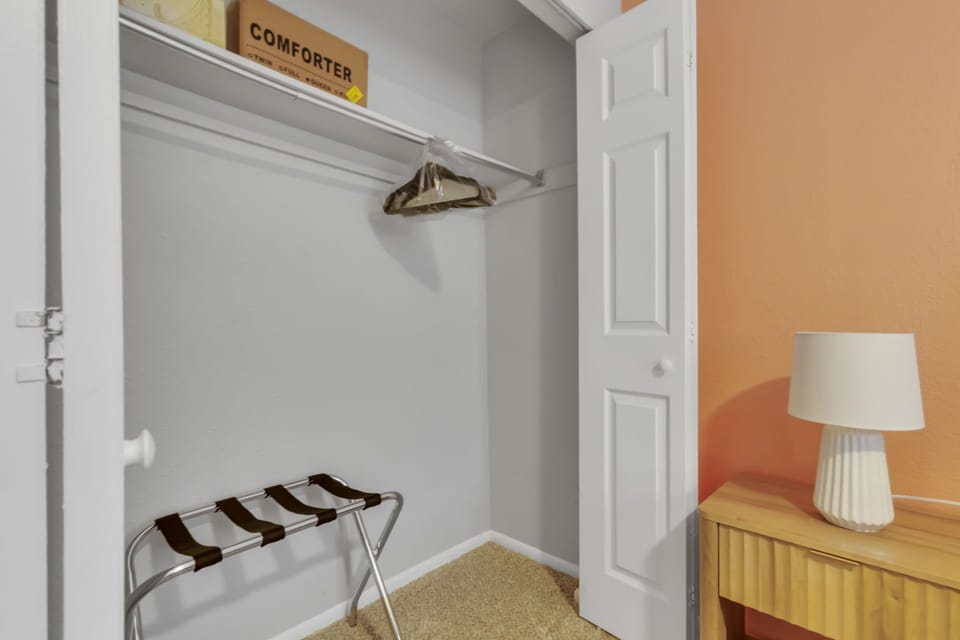 Wardrobe for bedroom 4