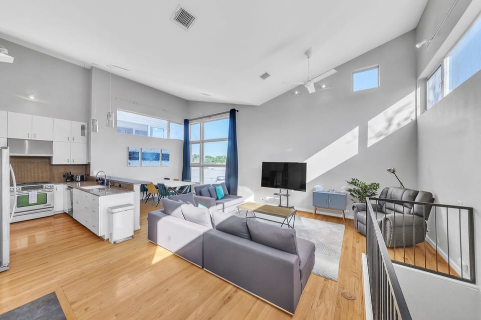 Furniture, Indoors, Living Room, Floor, Flooring