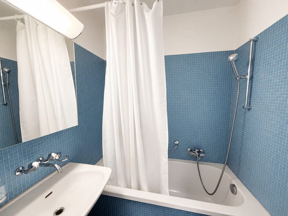 Art 03 Badezimmer 2