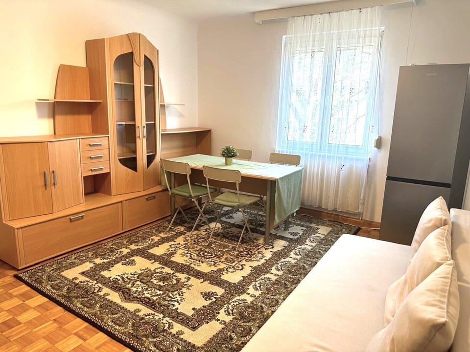 Apartment | Living room