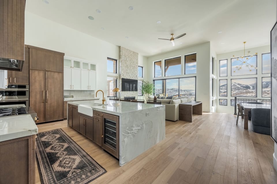 Luxury House, Lake View | Interior