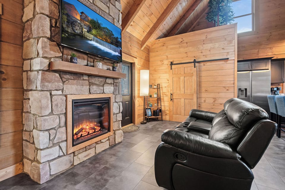 A warm, inviting space to relax, reconnect & unwind together.