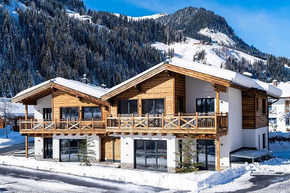 Holiday Home Exterior [winter]
