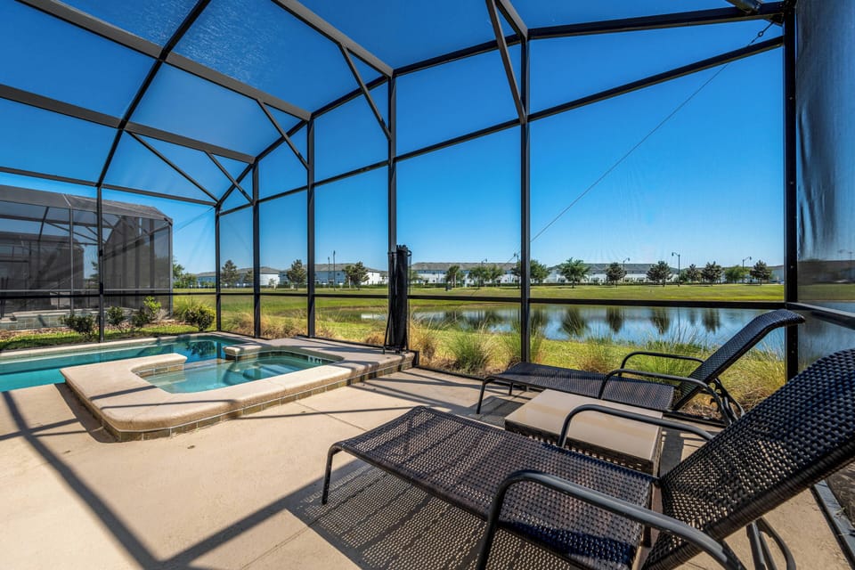 Private pool