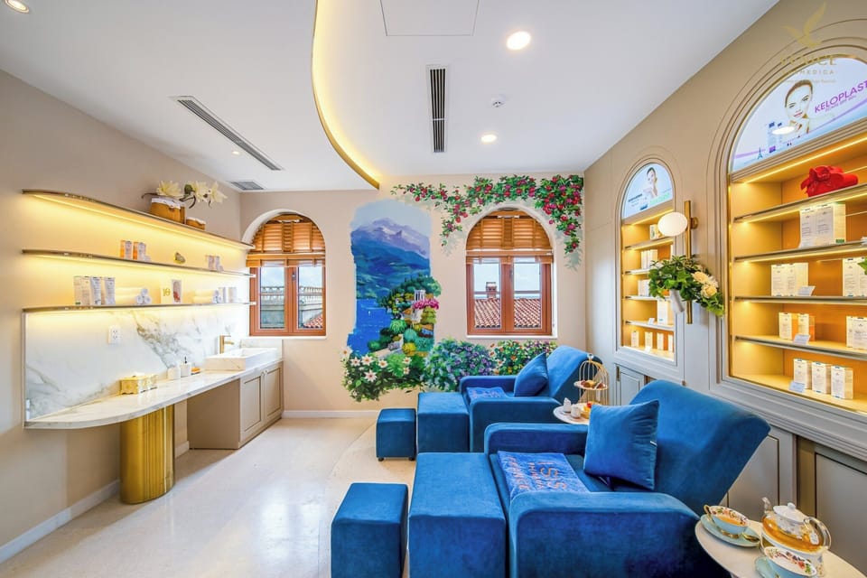 Couples treatment rooms, steam room, body treatments, hydrotherapy