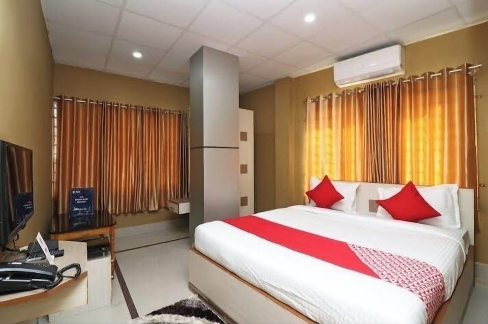 Standard Single Room, City View | In-room safe, desk, blackout drapes, free WiFi