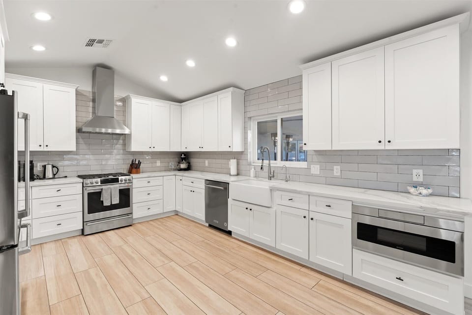 Cook, chop, stir, repeat! Our fully equipped kitchen is ready for everything from gourmet creations to midnight snack experiments—chef hat optional, fun required.