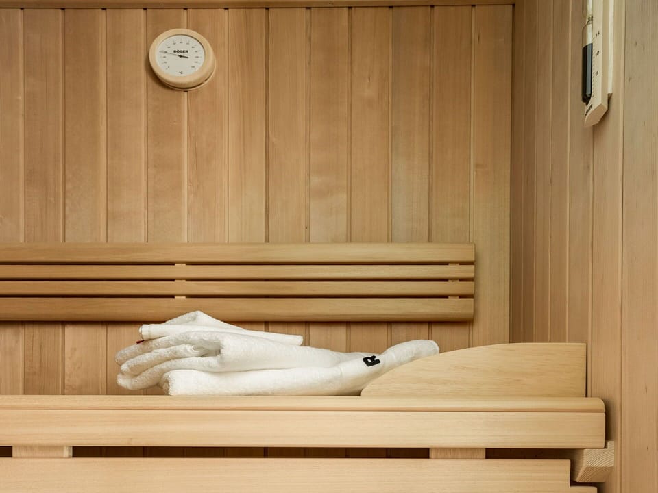 Sauna, Hardwood, Wood Stain, Linens, Design, Wood Flooring, Plywood