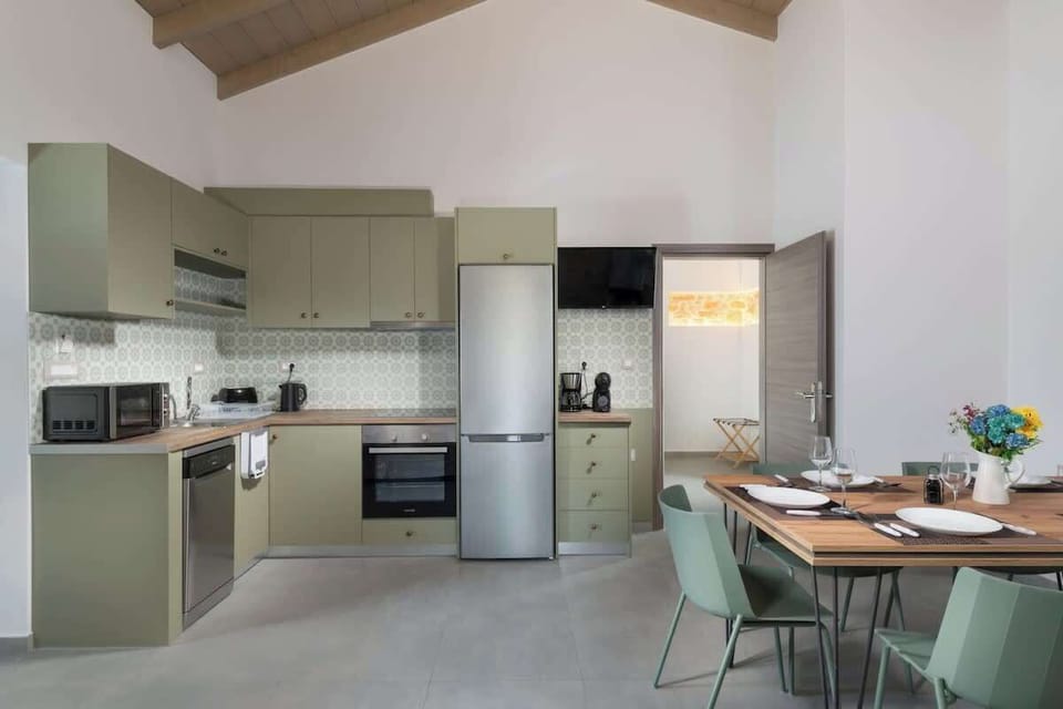 Fully Equipped Kitchen with Sleek Finishes
